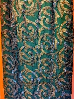 Save The Queen NWT Women's Med Maxi Skirt